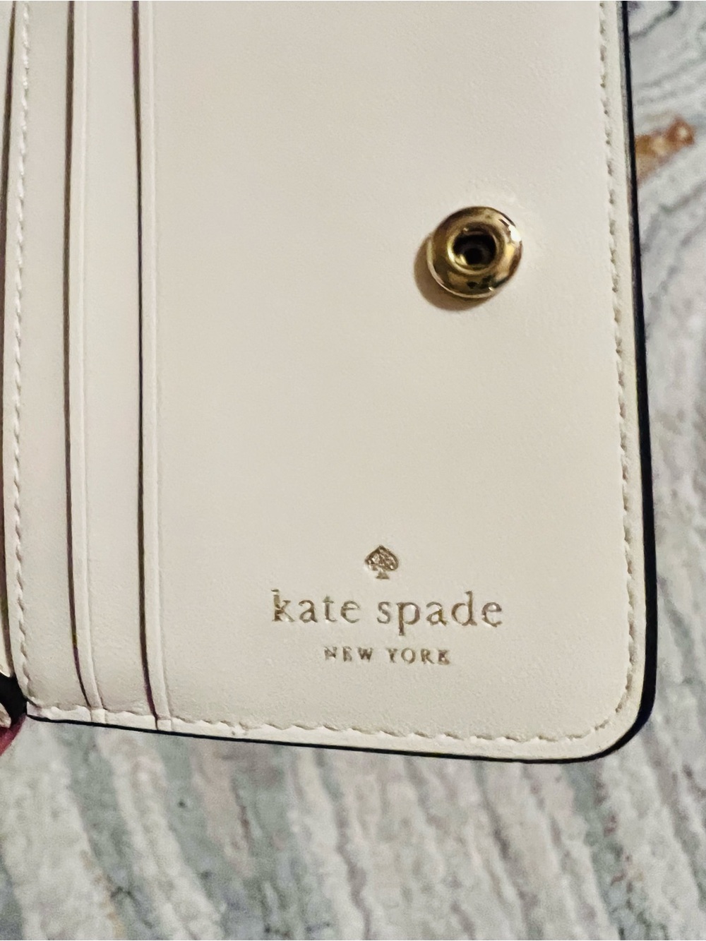 kate spade White Citrus & Floral Card Holder.  RETAILS $79 EUC - Picture 6 of 7